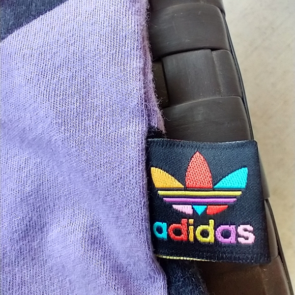 Tee - Picture 3 of 7